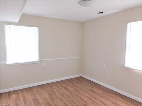 1406 Grantham Dr, High Point, NC 27265 photo 33
