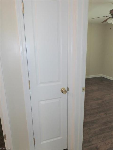 1406 Grantham Dr, High Point, NC 27265 photo 29