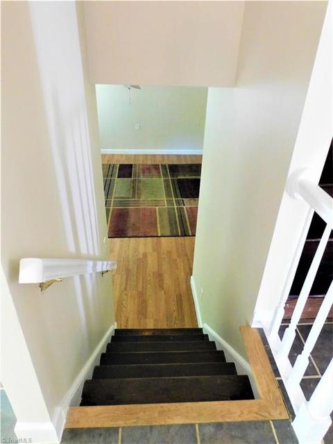 1406 Grantham Dr, High Point, NC 27265 photo 30