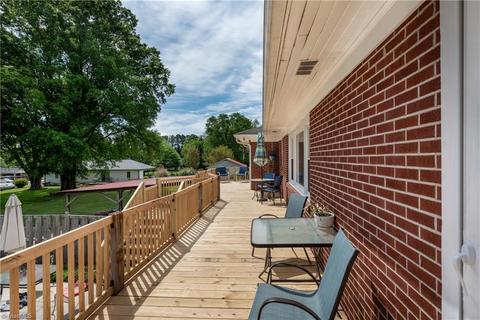 423 S Main St, Dobson, NC 27017 photo 20