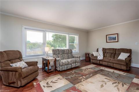 423 S Main St, Dobson, NC 27017 photo 4