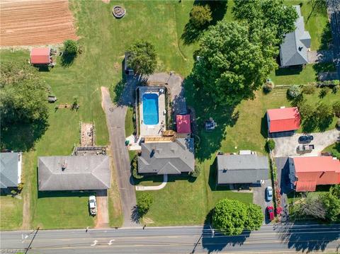 423 S Main St, Dobson, NC 27017 photo 31