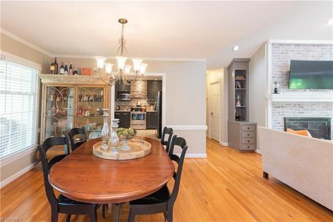 1904 Candelar Dr, High Point, NC 27265 photo 3