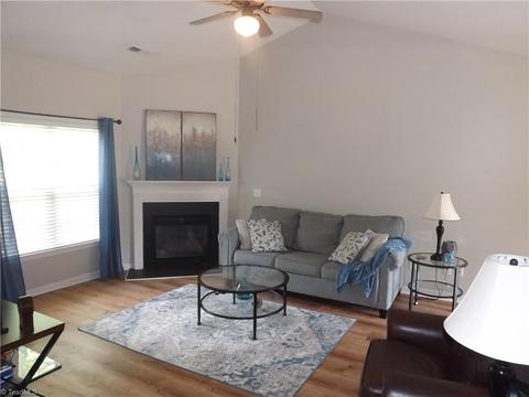 3800 Eagles View Ct, High Point, NC 27265 photo 9