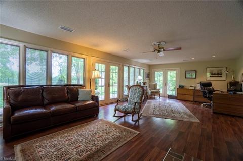 542 E Stadium Dr, Eden, NC 27288 photo 16