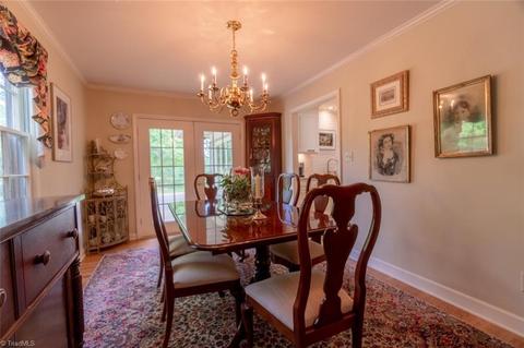 542 E Stadium Dr, Eden, NC 27288 photo 8