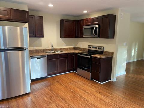 129 Mayview Ave, High Point, NC 27265 photo 5