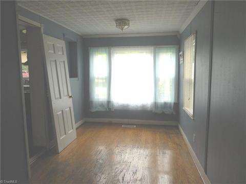 405 Summit Rd, High Point, NC 27265 photo 12
