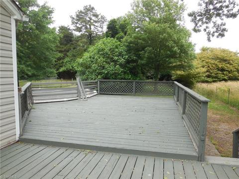 405 Summit Rd, High Point, NC 27265 photo 18