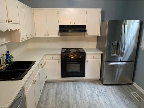 126 E Stadium Dr, Eden, NC 27288 photo 6