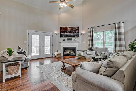 4398 Hoover Hill Rd, Trinity, NC 27370 photo 7