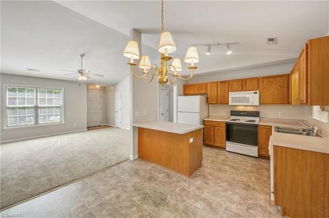 1610 Harper Spring Dr, Clemmons, NC 27012 photo 6