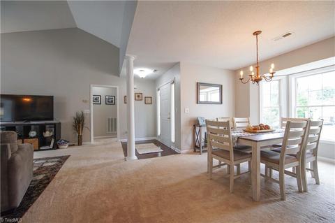 3513 Bent Trace Dr, High Point, NC 27265 photo 10