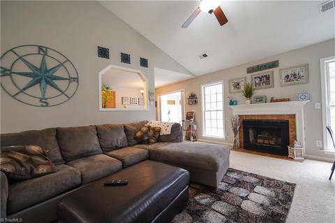 3513 Bent Trace Dr, High Point, NC 27265 photo 7