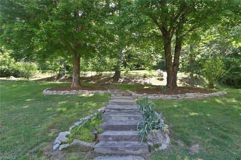 10086 Traphill Rd, Traphill, NC 28685 photo 42