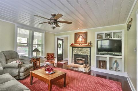 10086 Traphill Rd, Traphill, NC 28685 photo 13