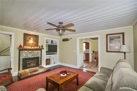 10086 Traphill Rd, Traphill, NC 28685 photo 15