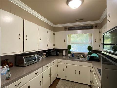 109 Elaine St, Trinity, NC 27370 photo 6