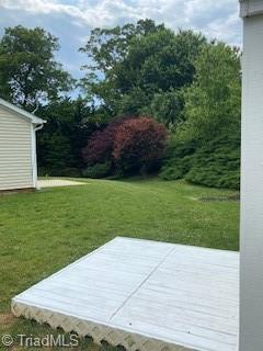 128 Dover Dr, King, NC 27021 photo 3