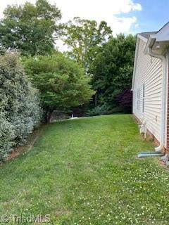 128 Dover Dr, King, NC 27021 photo 8