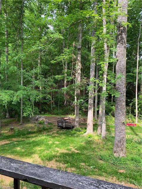 162 Trinity Dr, King, NC 27021 photo 4