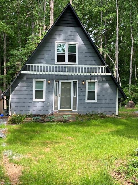 162 Trinity Dr, King, NC 27021 photo 2
