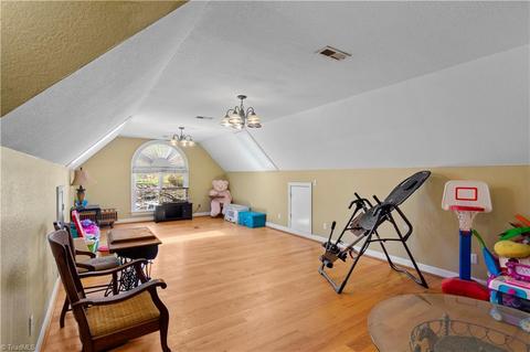 138 Precinct Rd, Pilot Mountain, NC 27041 photo 20