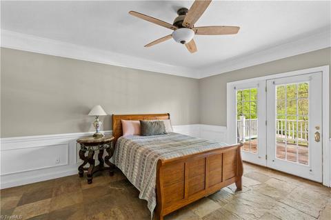138 Precinct Rd, Pilot Mountain, NC 27041 photo 11