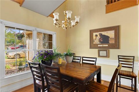 138 Precinct Rd, Pilot Mountain, NC 27041 photo 6