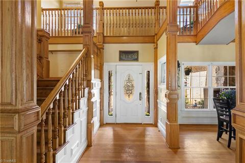 138 Precinct Rd, Pilot Mountain, NC 27041 photo 4