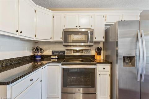 5697 Rolling Meadows Rd, Randleman, NC 27317 photo 18