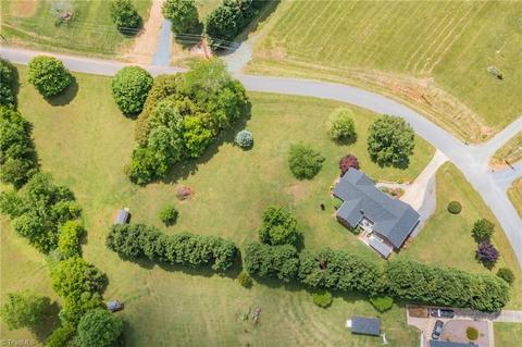5697 Rolling Meadows Rd, Randleman, NC 27317 photo 39
