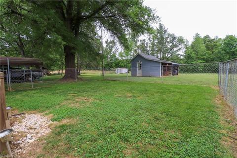 293 River Rd, Mayodan, NC 27027 photo 28
