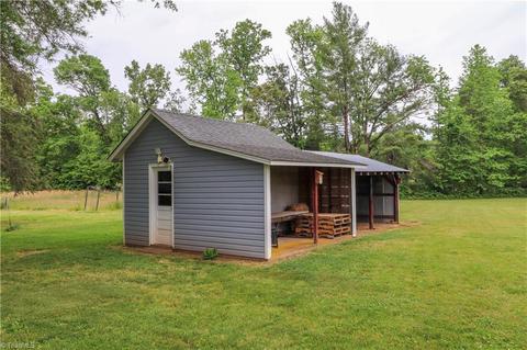 293 River Rd, Mayodan, NC 27027 photo 29