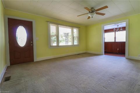 293 River Rd, Mayodan, NC 27027 photo 8