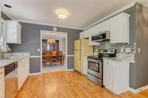 4211 Braddock Rd, High Point, NC 27265 photo 11