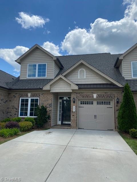 662 Nikyle Cir, High Point, NC 27265 photo 2