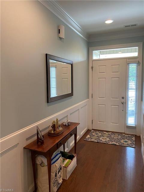 662 Nikyle Cir, High Point, NC 27265 photo 3