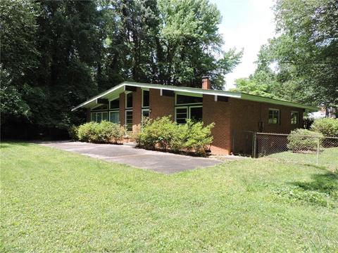 609 Overbrook Dr, High Point, NC 27262 photo 5