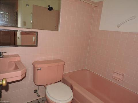 609 Overbrook Dr, High Point, NC 27262 photo 21