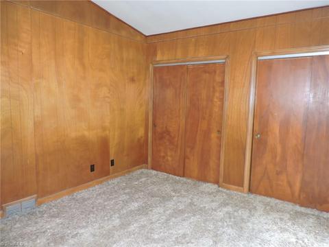 609 Overbrook Dr, High Point, NC 27262 photo 17