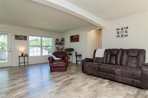 137 Austine Ln, Advance, NC 27006 photo 11