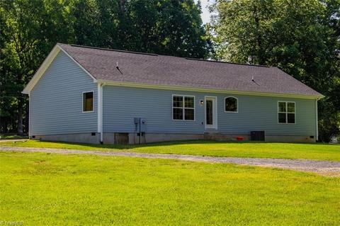 137 Austine Ln, Advance, NC 27006 photo 21