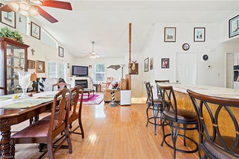 665 Dockside Ter, Denton, NC 27239 photo 10