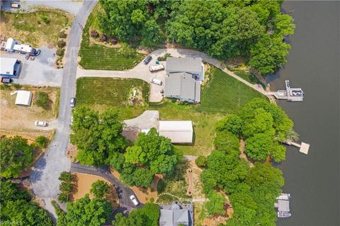 665 Dockside Ter, Denton, NC 27239 photo 6