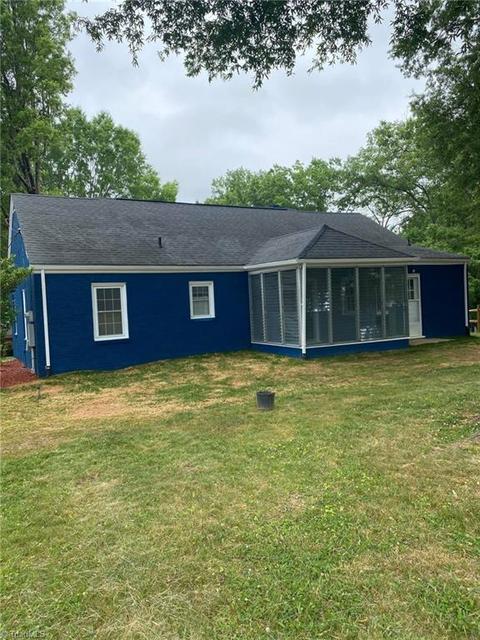 333 Maple St, Eden, NC 27288 photo 2