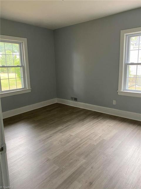 333 Maple St, Eden, NC 27288 photo 6
