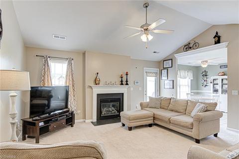 6041 Evans Mill Rd, High Point, NC 27265 photo 4