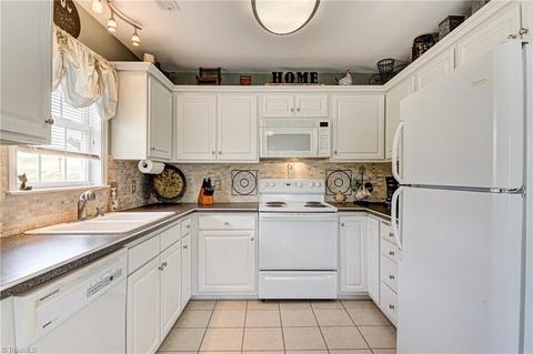 6041 Evans Mill Rd, High Point, NC 27265 photo 12
