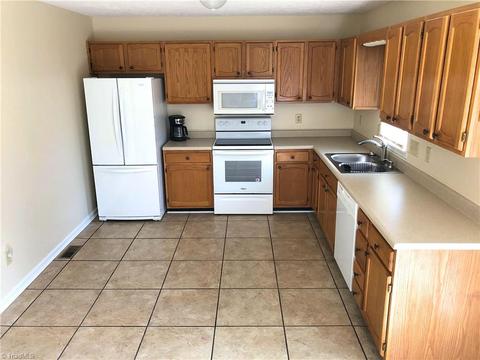 109 Ridge Creek Dr, Trinity, NC 27370 photo 6